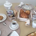 Palace 4*