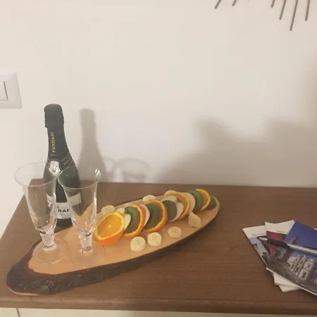 Palace 4* פומפיי