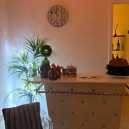 Palace Bed & Breakfast