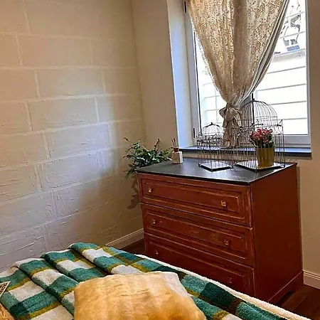 Palace 4*