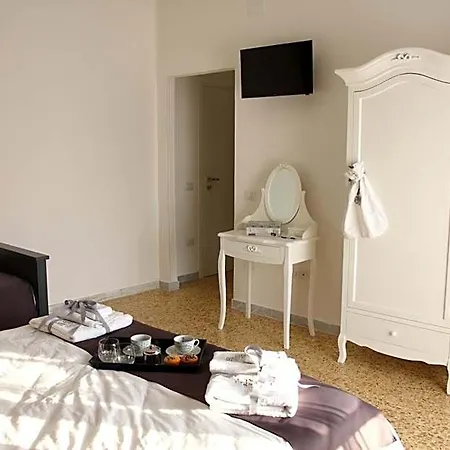 Bed & Breakfast Palace 4*